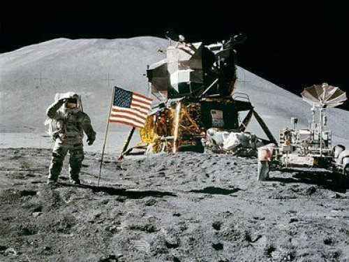 美国是目前唯一派人登陆月球的国家。