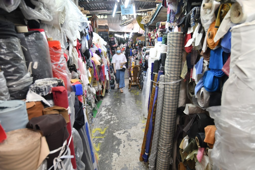 新場地距離欽州街臨時小販市場只有約300至400米。資料圖片