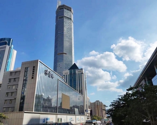 深圳華強北賽格大廈今年5月連續3日晃動。