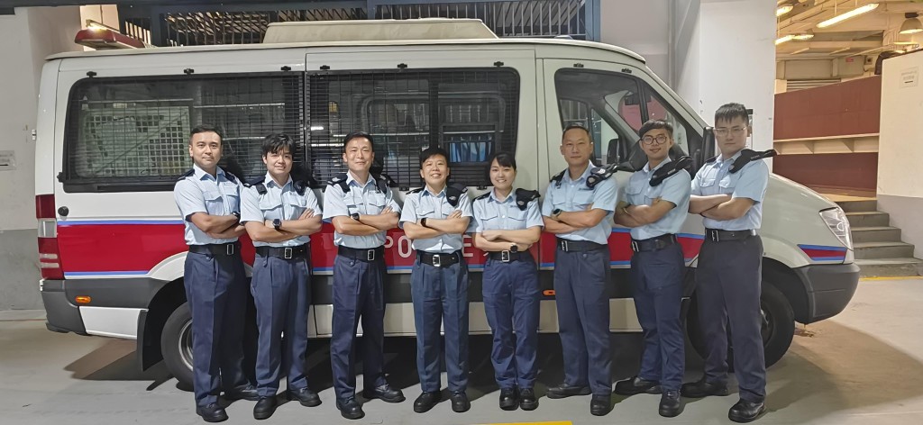 新界南總區衝鋒隊人員近日接連在處理案件後獲市民讚賞和表示感激。