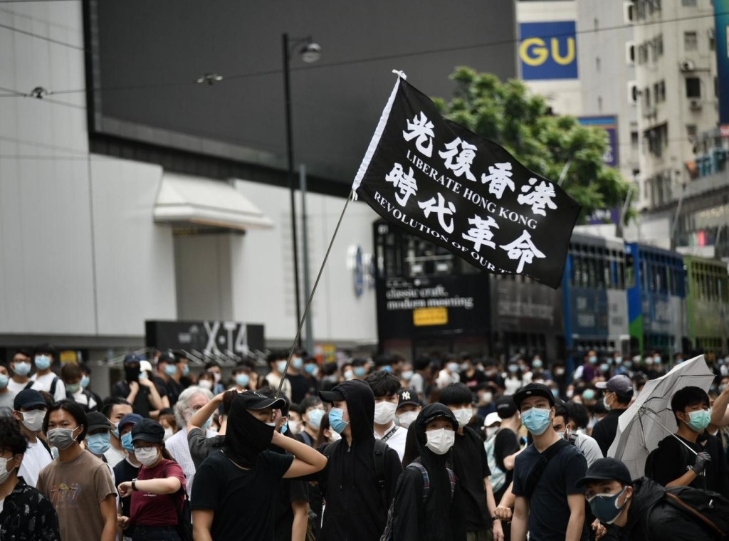 港島區下午起出現連場示威。