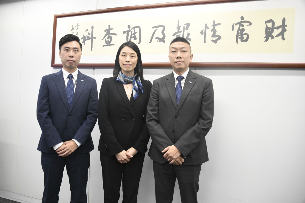 財富情報及調查科於2022年成立「洗黑錢專家」小組，為洗黑錢的執法提供專業支援。