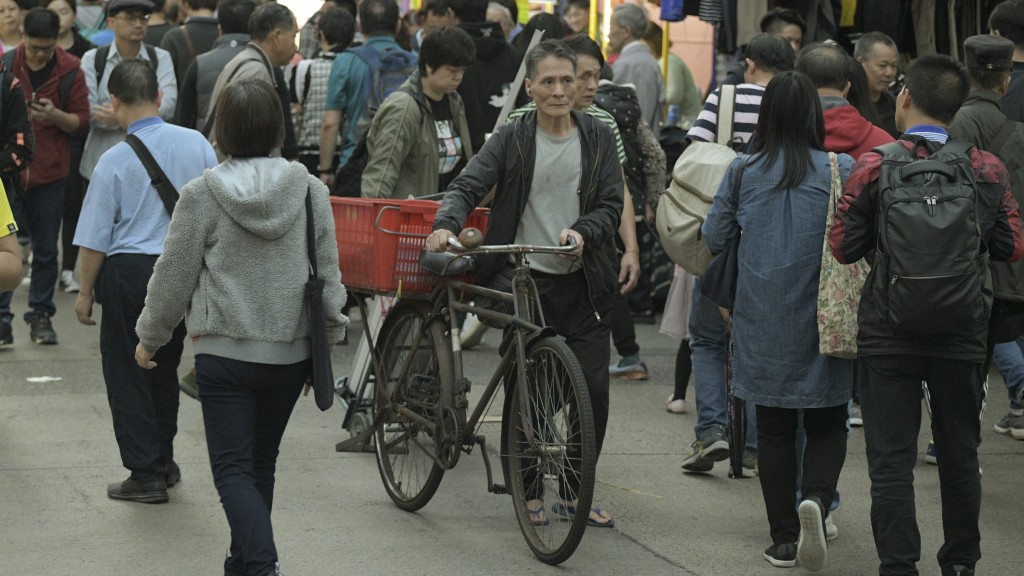 5月底領取綜援的個案總數為204,624宗,受助總人數為283,946。資料圖片