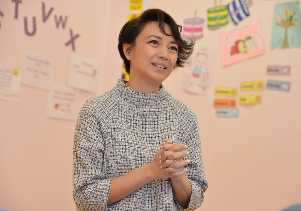 楊婉儀用港姐后冠抵押借貸,與丈夫一同被追討逾376萬。