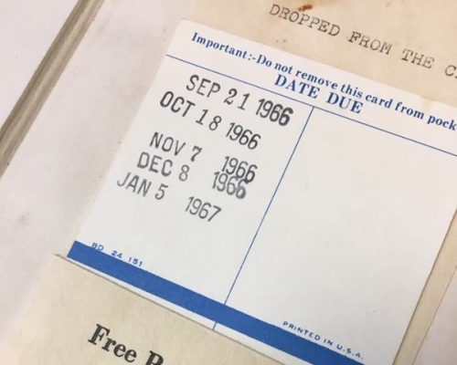 新澤西州一間圖書館,早前收到一本逾期50年歸還的書籍。