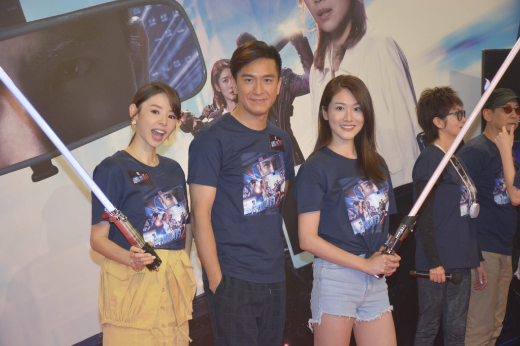 譚凱琪、馬國明、鄧佩儀齊為劇集宣傳。