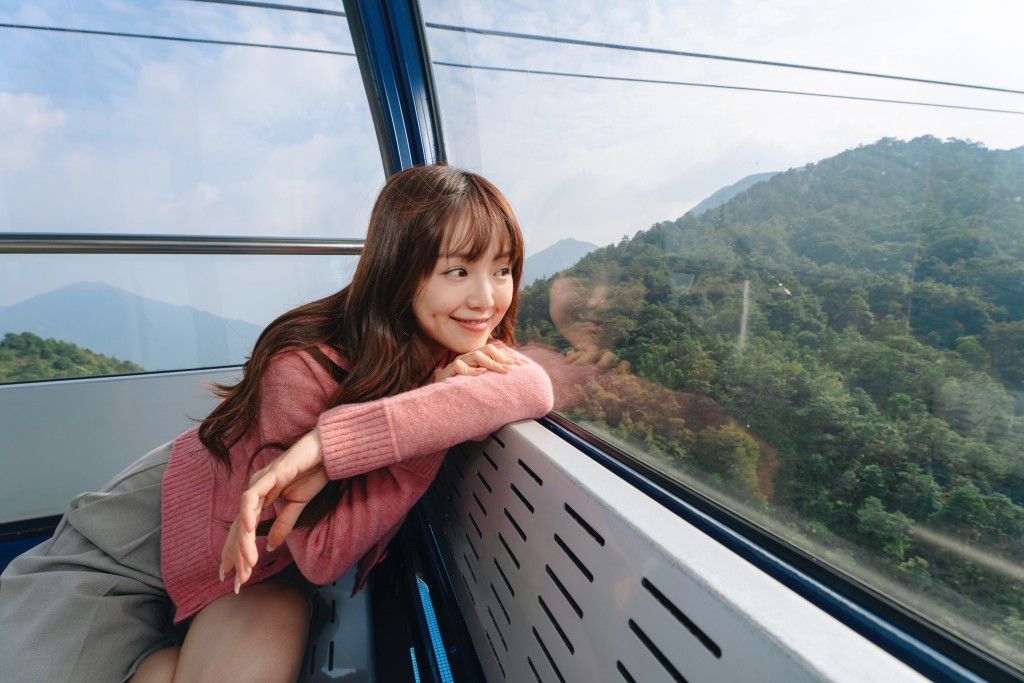 昂坪360喜迎二十周年，即日起推出「1+1纜車優惠日間套票」，並以半價預售。