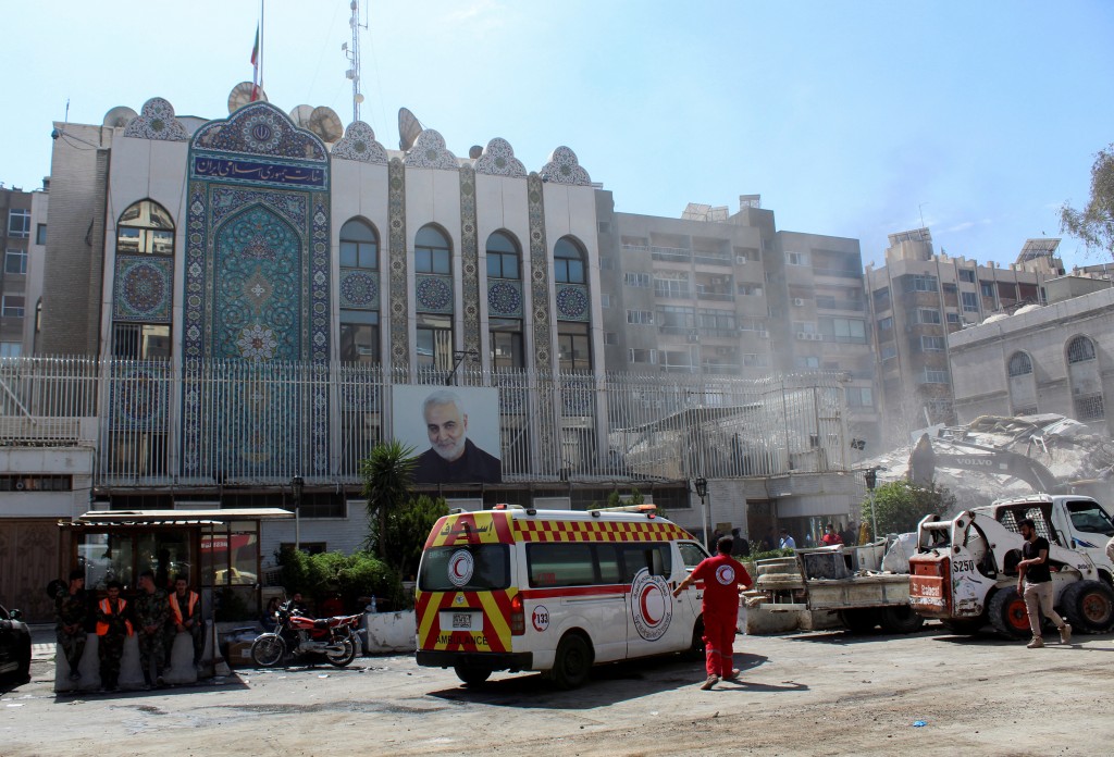 伊朗驻叙利亚外交馆舍被以色列袭击。 路透社