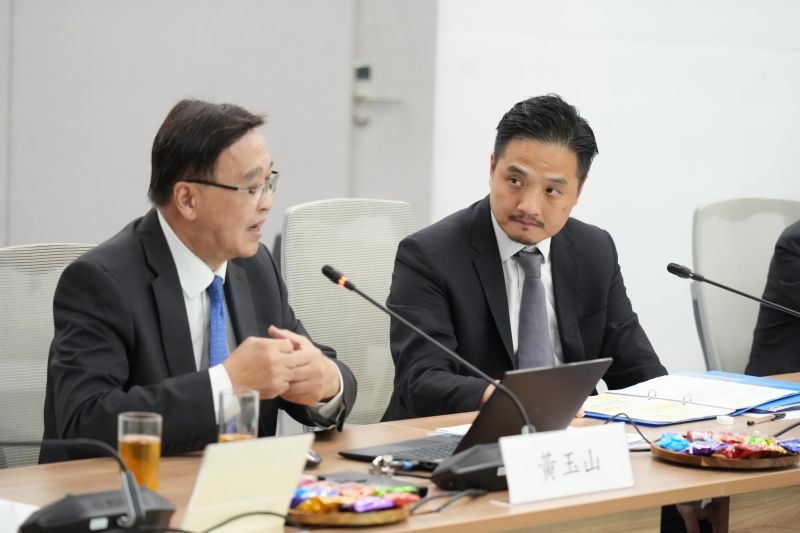 特首政策組今日舉行 「與專家有約 」研討會。 特首政策組今日舉行 「與專家有約 」研討會。