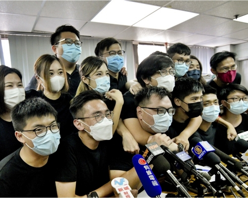 警方日前以涉嫌違反《香港國安法》拘捕53名組織及參與民主派初選人士。資料圖片