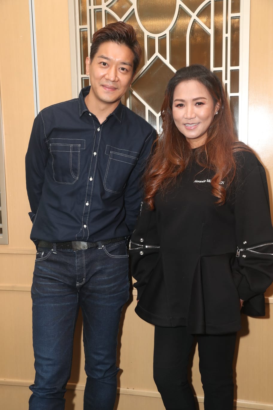 黎諾懿和黎瑞恩表示家人很喜歡看粵劇。