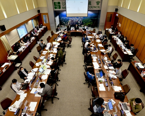 超過二百名區議員辭職，數個區議會在辭職潮下只剩數人。資料圖片