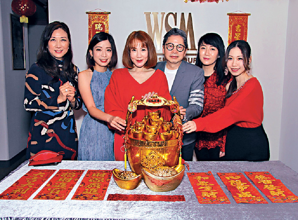 ■姜蓓莉（左起）、歌莉雅、康华、何婉盈、侯慧宁系环星唱片女将。  