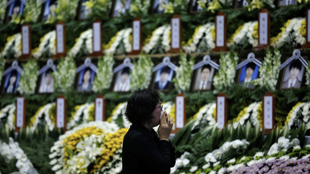 304人在世越號海難中死亡，當中大部分是高中學生。 路透社
