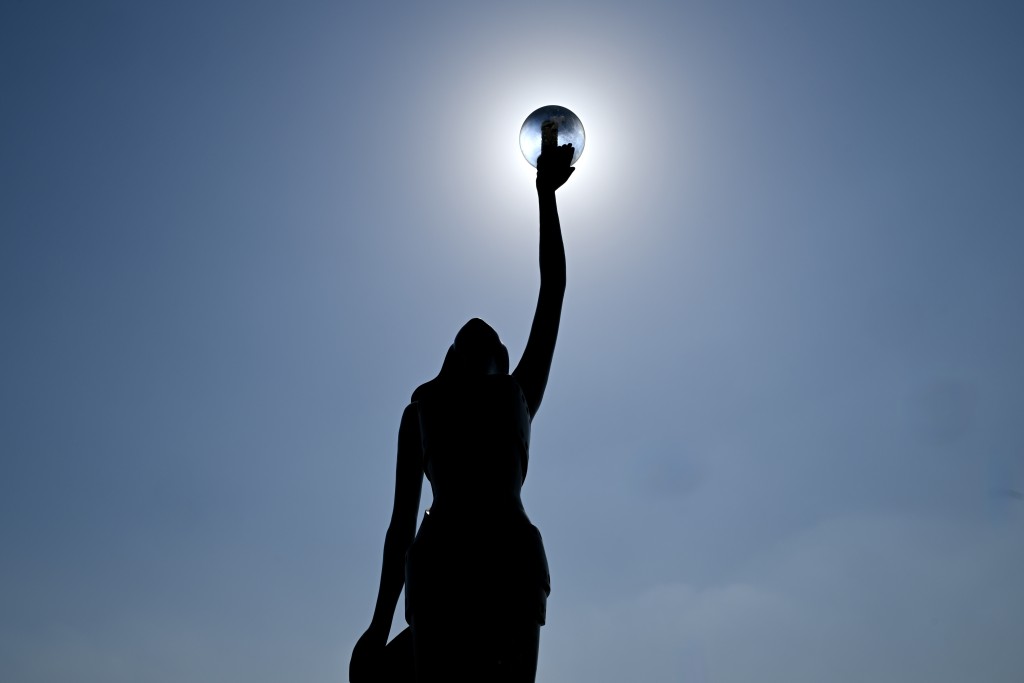 2025年12月香港的平均最高气温为22.4度，为有纪录以来第二高。