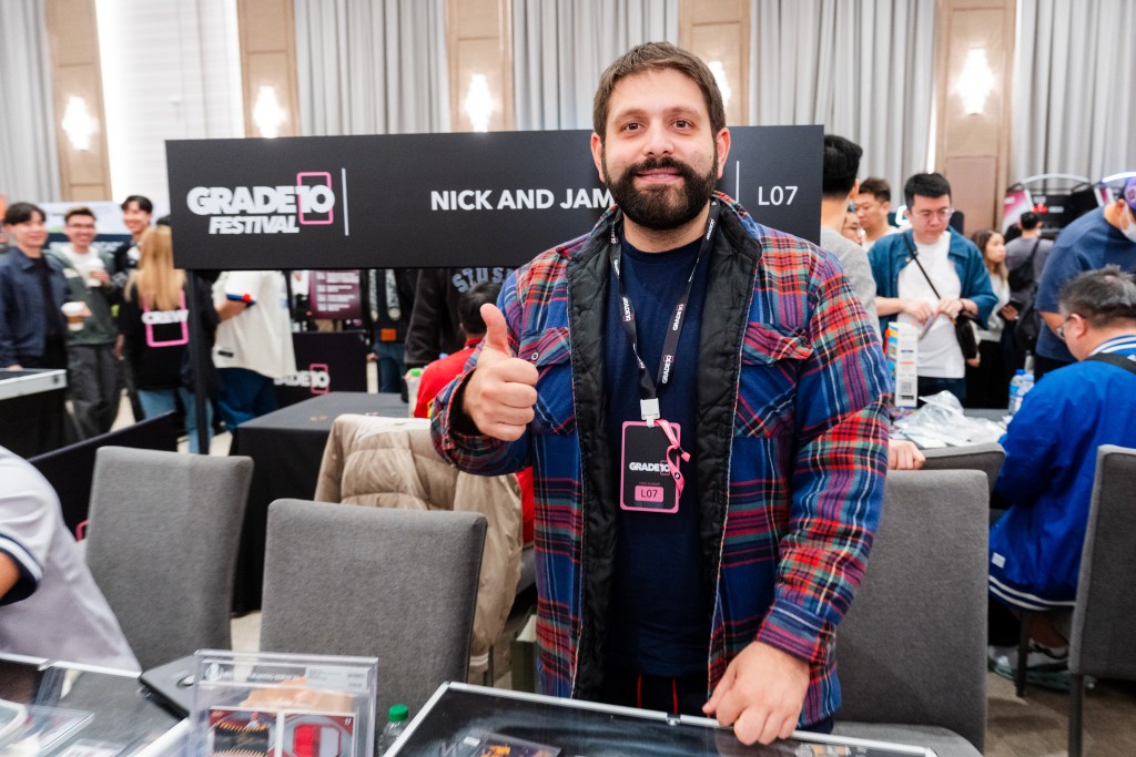 世界級收藏家Nick Uliano專程從美國來港參加《Grade10 Festival》，認為活動達國際水平，展出卡牌多元化。