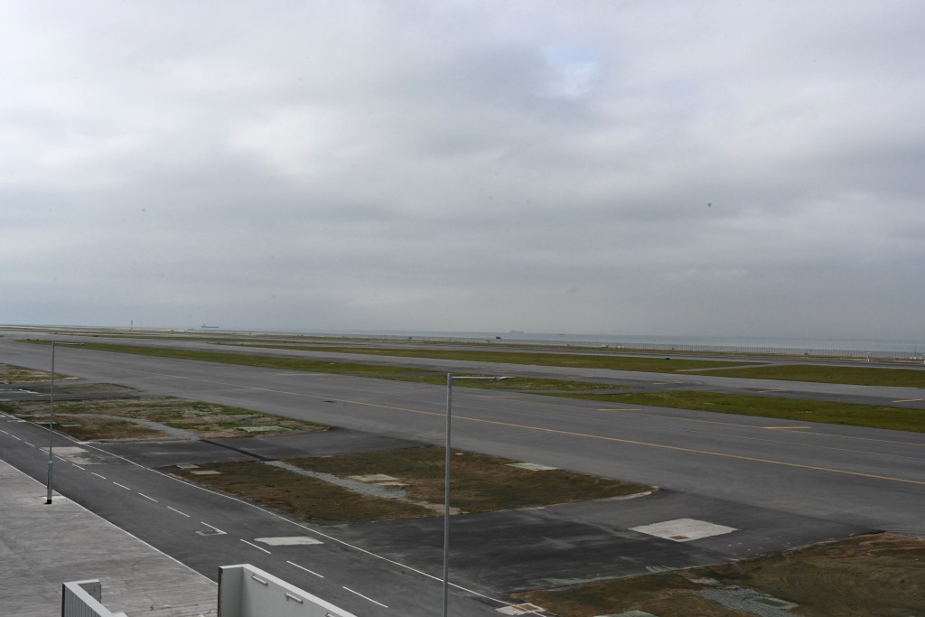 机场第三条跑道已于2022年完工。资料图片