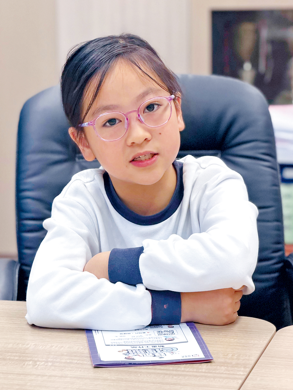 劉芊妤同學：「媽媽自小就會向我和弟弟說一些理財概念。」