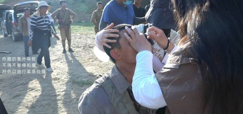 在现场接受检查。