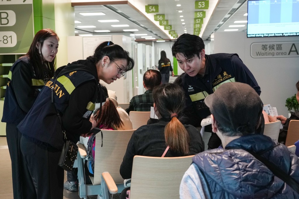 不少市民均在網上讚揚入境處的貼心安排。 不少市民均在網上讚揚入境處的貼心安排。