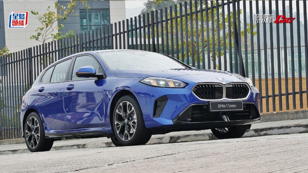 全新第四代BMW 1系豪華小型揭背車抵港，選擇包括116及今次試駕的116 M Sport Edition，售價分別為$319,000起和$359,000起。