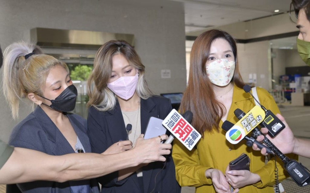 昨陳潔玲忽然推開鍾舒漫「騎劫」她的訪問。