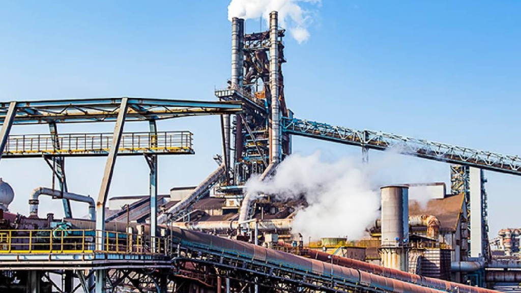 全國「兩會」期間，華北的鋼廠會減產。