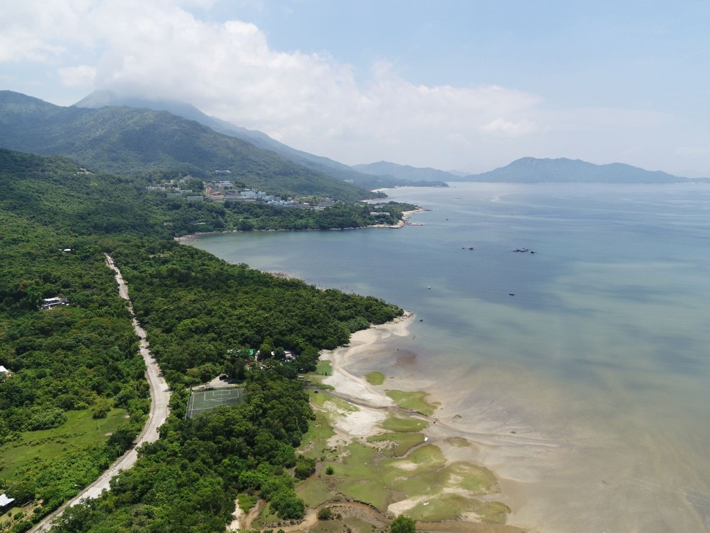 叶刘淑仪指出，大屿山拥有绝佳天然美景。