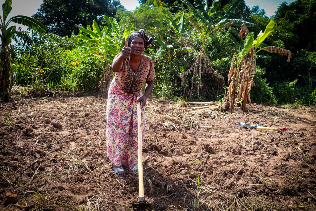 ●Annie及家人是其中受惠者,新的耕作方法令她可以既環保又有效率地提升生產力。 ●Annie及家人是其中受惠者,新的耕作方法令她可以既環保又有效率地提升生產力。