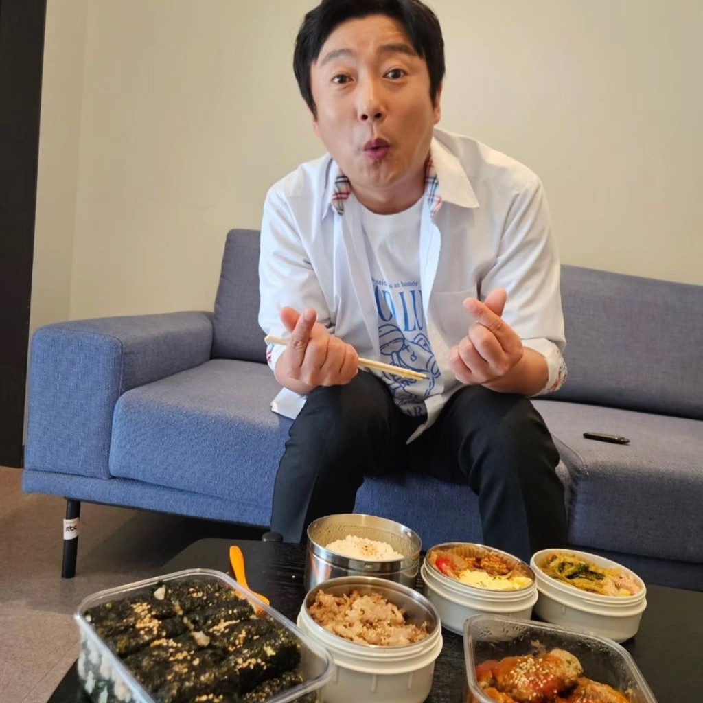 李壽根近日出售位於首爾麻浦區上岩洞的公寓大樓。