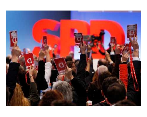 社会民主党投票通过授权与总理默克尔的保守派展开正式组阁谈判。AP