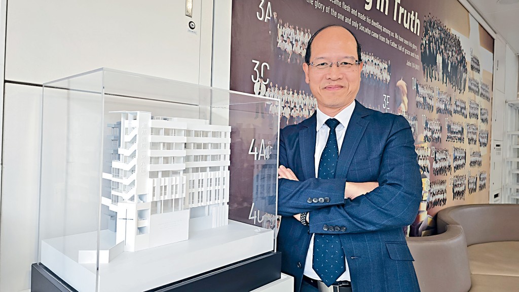 鄭建德坦言，當局對籌建宿舍取態由保留轉為支持，直到《施政報告》出爐，才曉得與「直資擴容」有關。