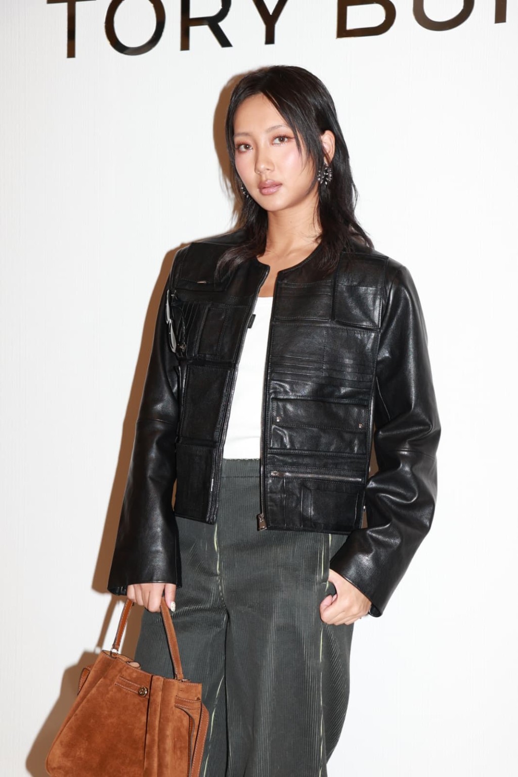 提到有指女團提到MIRROR缺席「叱咤」,傳將現身澳門元旦騷,Marf指有工作就是好事。 提到有指女團提到MIRROR缺席「叱咤」,傳將現身澳門元旦騷,Marf指有工作就是好事。