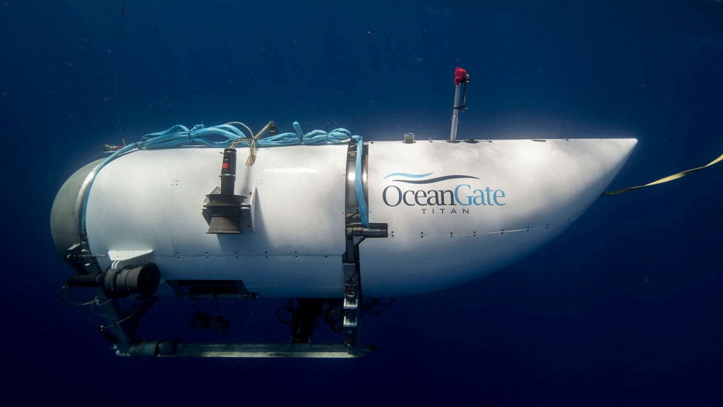 「泰坦」潜水器氧气即将耗尽，拉什是5位乘客之一。