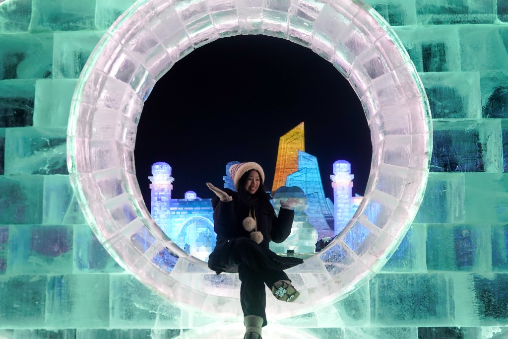 12月17日,第二十七屆哈爾濱冰雪大世界開園。中新社 12月17日,第二十七屆哈爾濱冰雪大世界開園。中新社