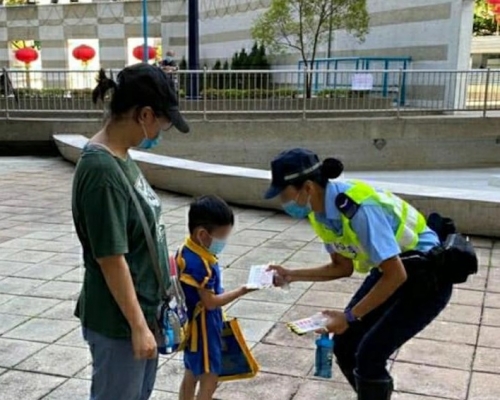 警方進行學童道路安全推廣行動並加強執法。facebook圖片