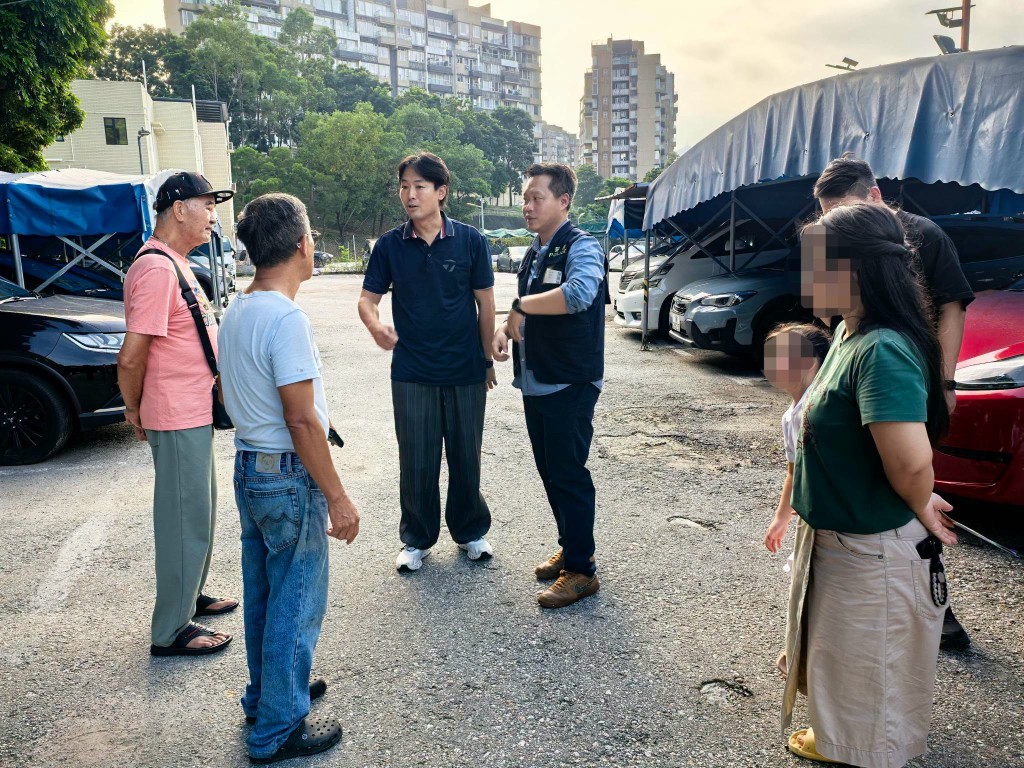警方鼓勵市民如有懷疑,可致電999向警方或1823向漁護署舉報。FB:屯門警區 警方鼓勵市民如有懷疑,可致電999向警方或1823向漁護署舉報。FB:屯門警區