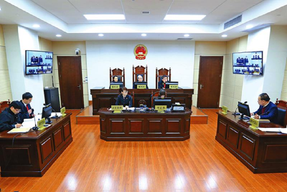 內地規範律師不得干擾庭審炒作案件。網上圖片