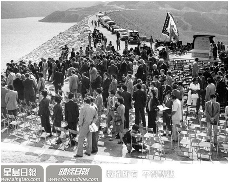 各界見證萬宜水庫完工一刻。資料圖片