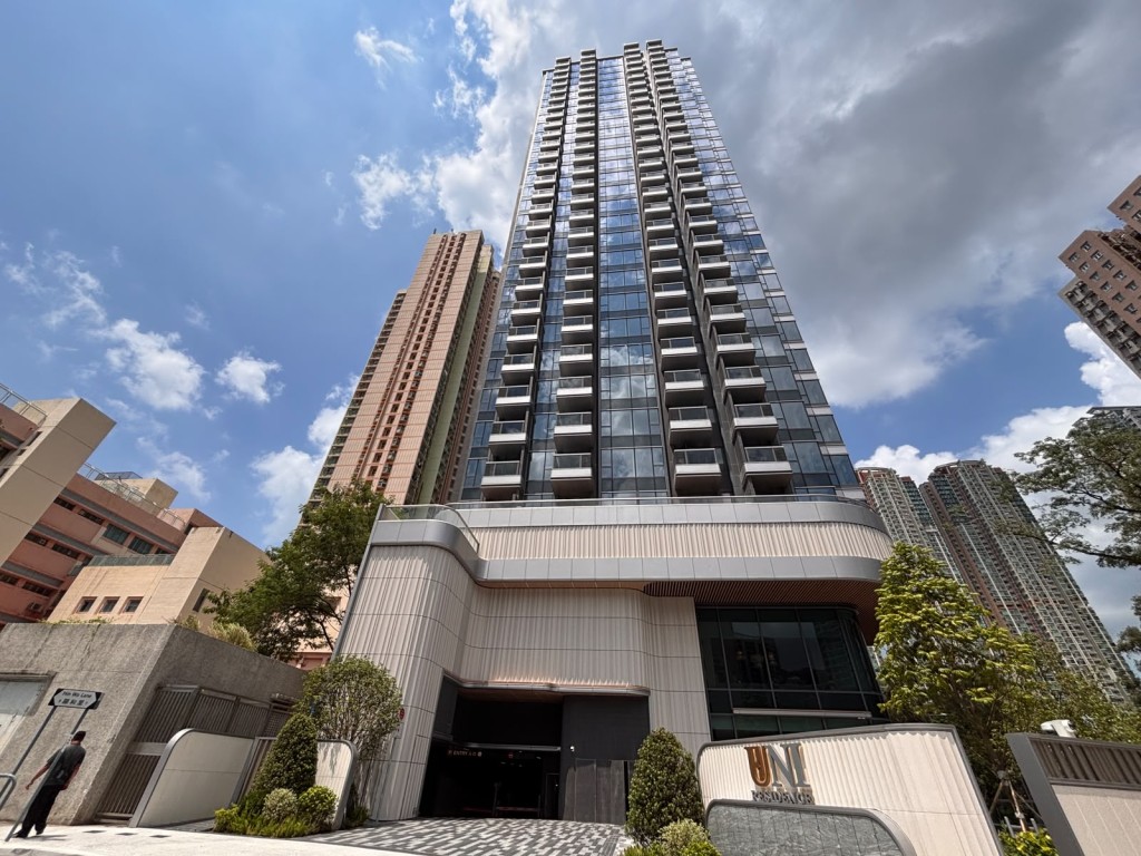 沙田UNI Residence今日首度開放現樓單位,發展商指出全盤暫累沽約187伙,餘下單位有機會提價。 沙田UNI Residence今日首度開放現樓單位,發展商指出全盤暫累沽約187伙,餘下單位有機會提價。