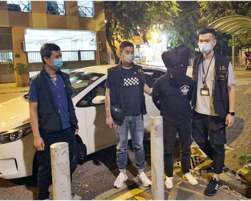 警方拘捕涉嫌於各區偷電單車的男子。