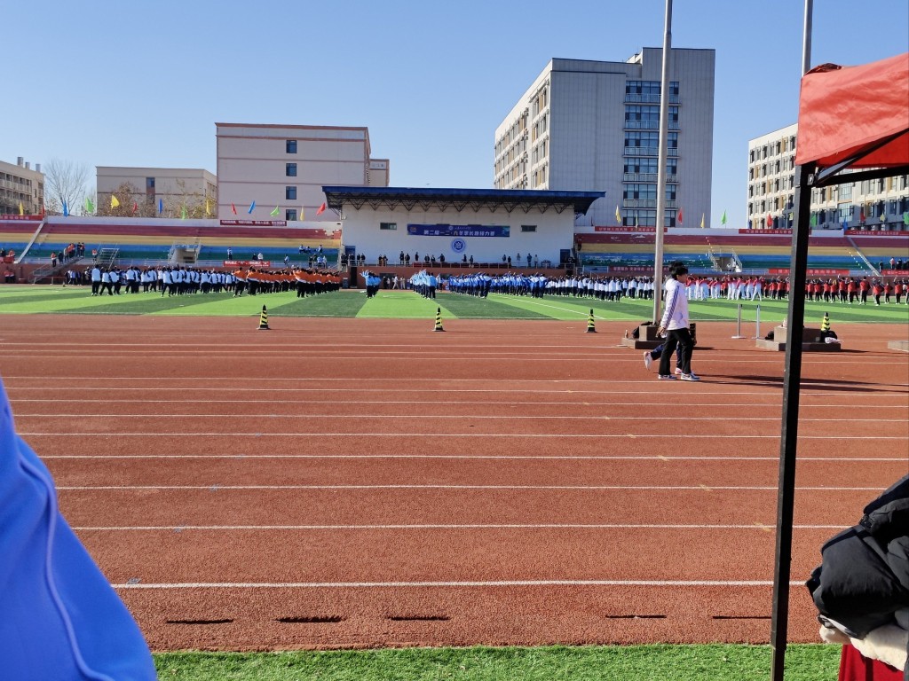 男童父母質疑校方在高溫天氣下安排體能測驗引發悲劇。 示意圖 男童父母質疑校方在高溫天氣下安排體能測驗引發悲劇。 示意圖