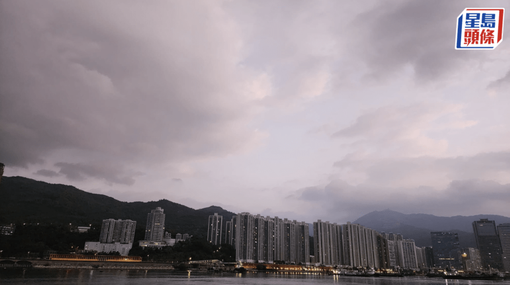 黎志偉攝