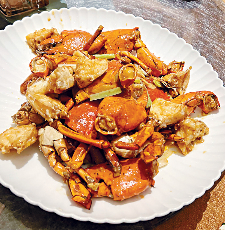 姜葱炒大肉蟹煎焗肠粉