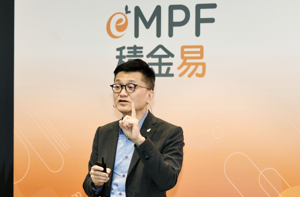 積金局行政總監鄭恩賜。資料圖片 積金局行政總監鄭恩賜。資料圖片