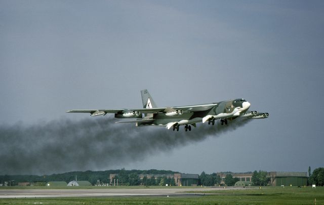 涉事B-52轟炸機來自邁諾特空軍基地。FlightAware 涉事B-52轟炸機來自邁諾特空軍基地。FlightAware