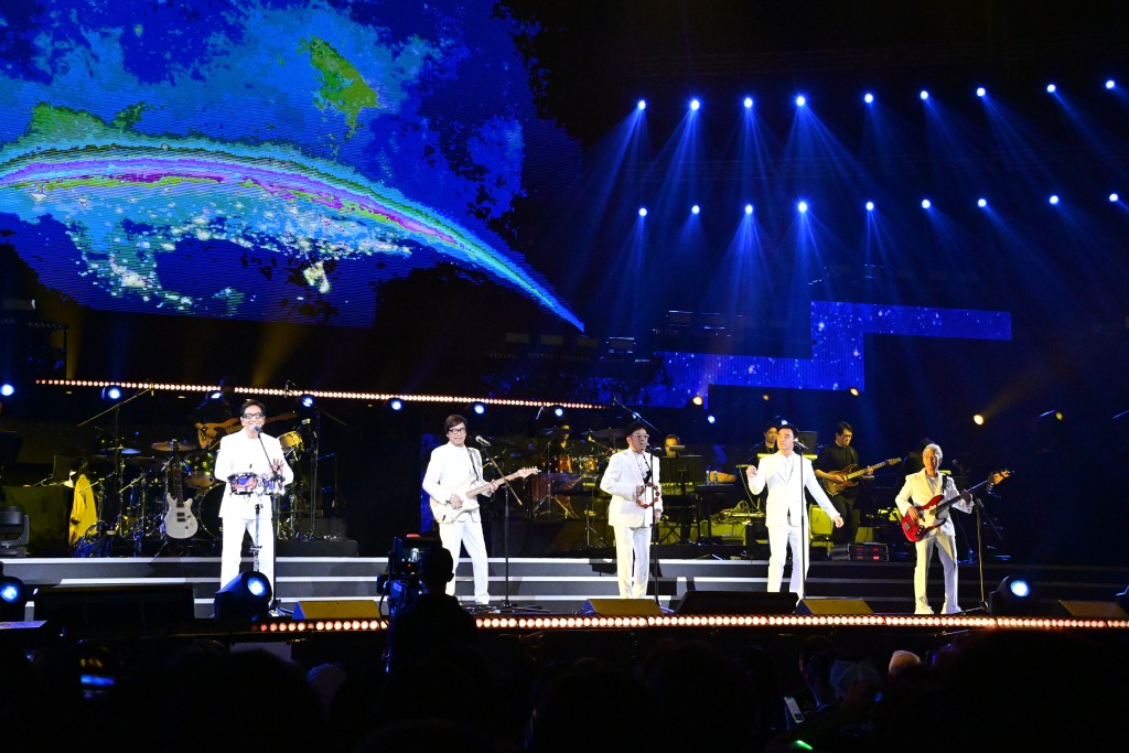 《溫拿情不變．說再見 Farewell with Love 演唱會》於去年8月13日在港舉行首場。