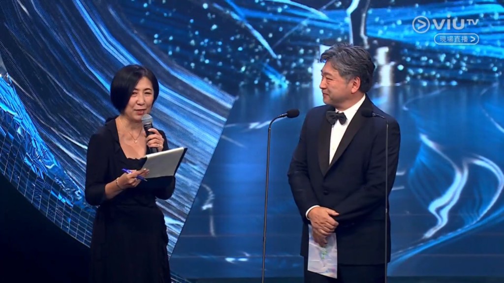 日本导演是枝裕和担任颁奖嘉宾。
