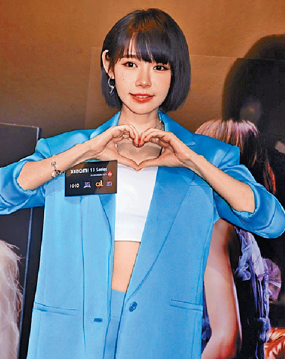 ■明禎預告以超級性感戰衣出席香港電影金像獎。