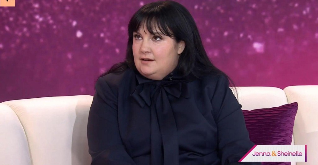 Lena為自傳受訪，大爆曾被阿當哉華粗暴對待。